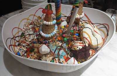 Sugar Factory Fashion Show