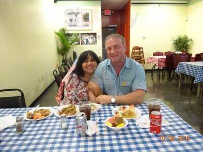 Susie's Lumpia House