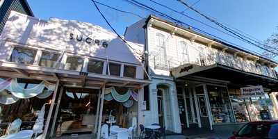 La Riviere Confiserie