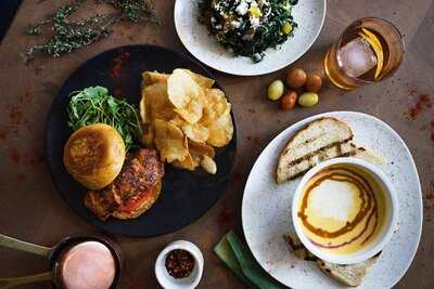 Xhibit Studio Kitchen & Bar