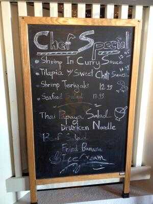 Sun's Thai Food And Jerkey