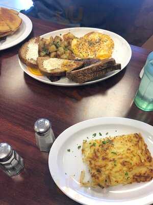 Breakfast & Grill Cafe