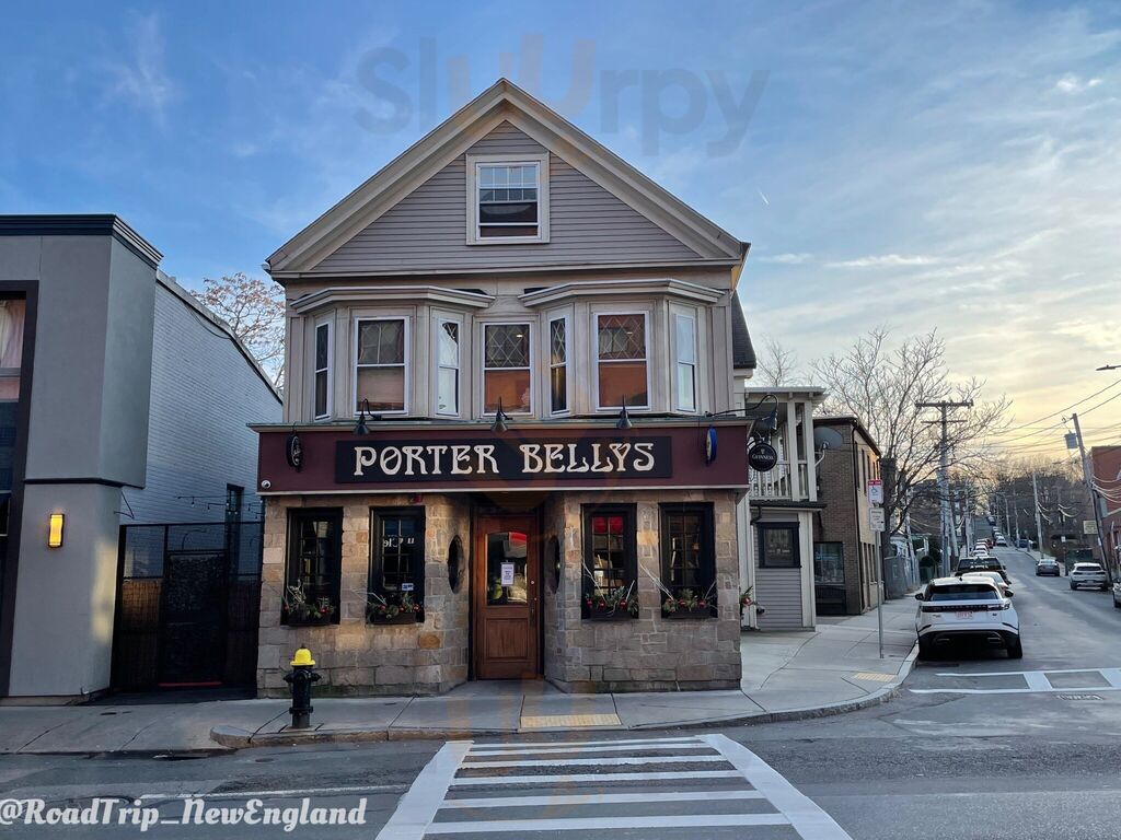 Porter Belly's Pub