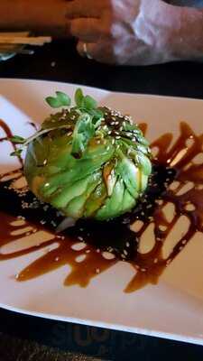 Kobe Sushi Bistro Seafood & Grill