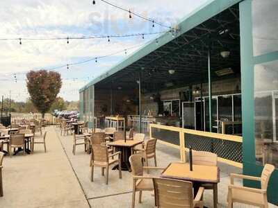 Creve Coeur Lakehouse