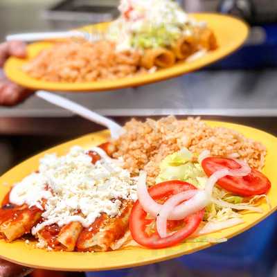 Triple T Tacos Tortas Tostadas