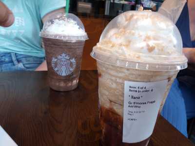 Starbucks - #325 7th St Nw