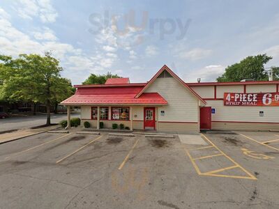 Lee's Famous Recipe Chicken