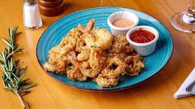 Coral Restaurant Cafeteria