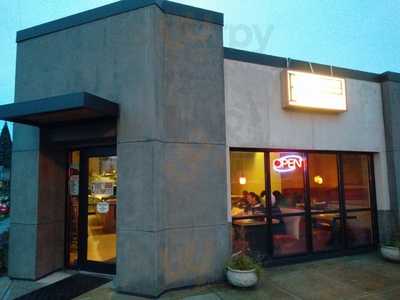 Eddie's Flatiron Pizza