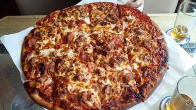 Eddie's Flatiron Pizza