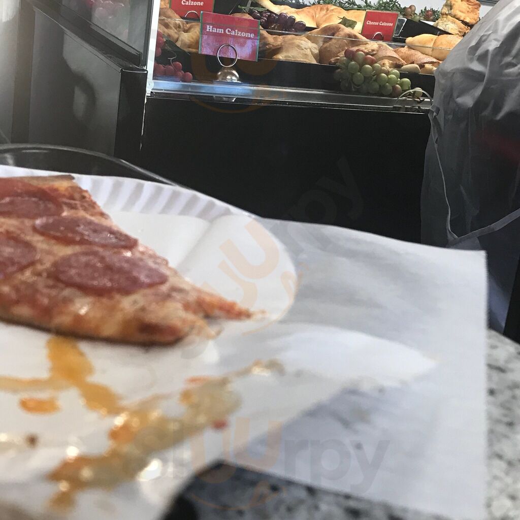 Tony's Pizza & Pasta