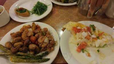 Teppanyaki Grill & Supreme Buffet