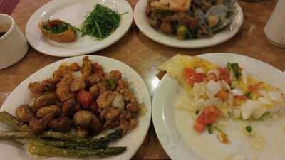 Teppanyaki Grill & Supreme Buffet