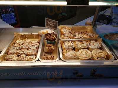 Cinnabon