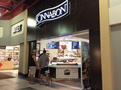 Cinnabon
