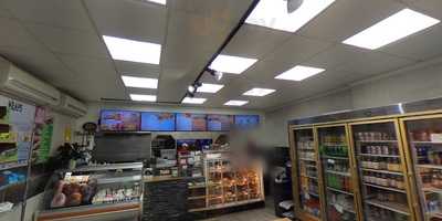 Photo 4