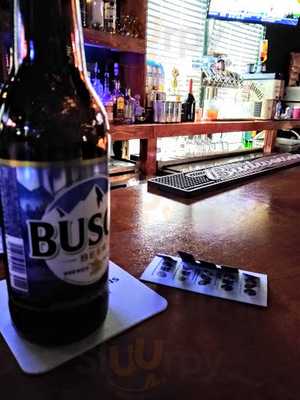 Friendly's Sports Bar And Grill