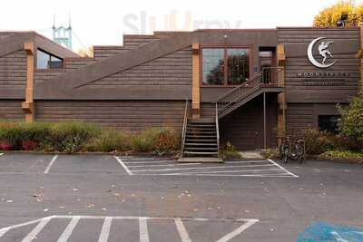 Moonstruck Chocolate Shop