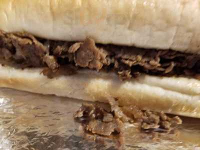 Salem Gyro & Submarine