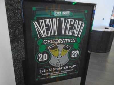 Pkwy Tavern Flamingo