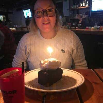 Parlor Pizza Bar - Wicker Park