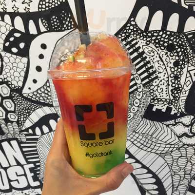 Square Bar Cafe