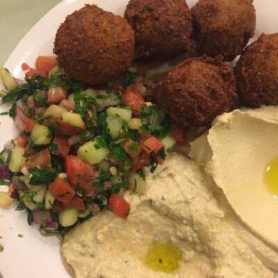 Omar's Kitchen & Bakery