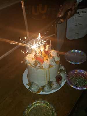 Tango Karaoke Lounge