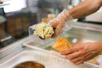 Coffee Hse At Mtn Island