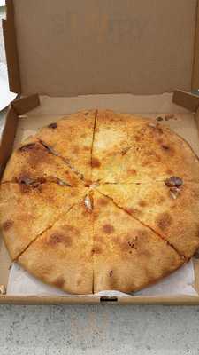 Jumbo Pizza