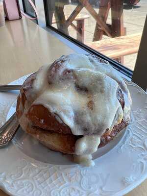 Bella's Italian Bakery