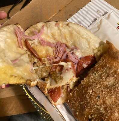 Hungry Howie's Pizza