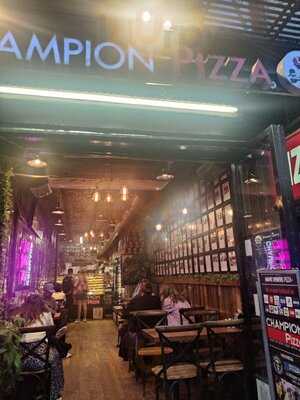 Champion Pizza - Soho