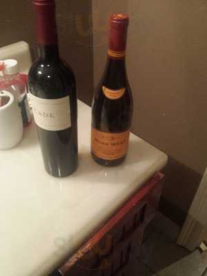 Armour's Mule Restaurant & Bar