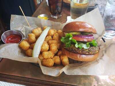 Teddy's Bar And Grill