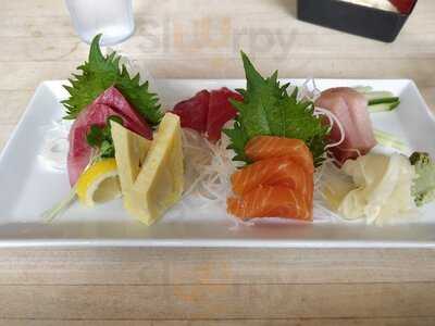 Daimonji Japanese Restaurant