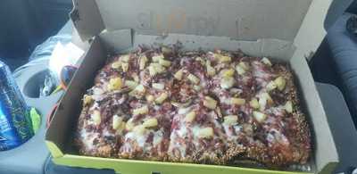 Hungry Howie's Pizza