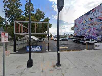 Agha's Gyros Express