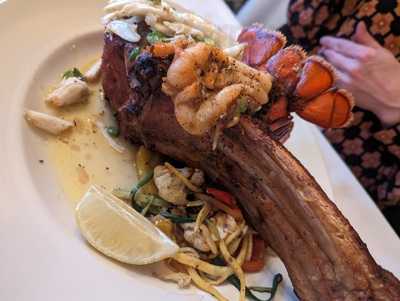 Warrington Deli & Restaurant