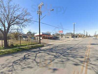 Che's Chicken & Burgers