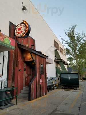 Pitmaster Back Alley