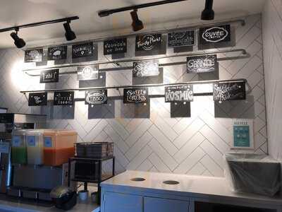 Modern Market Eatery