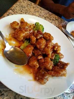 Golden Buddha Chinese Restaurant