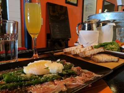 Damore Winebar & Ristorante