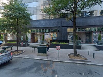 Tin Tin Box & Noodles