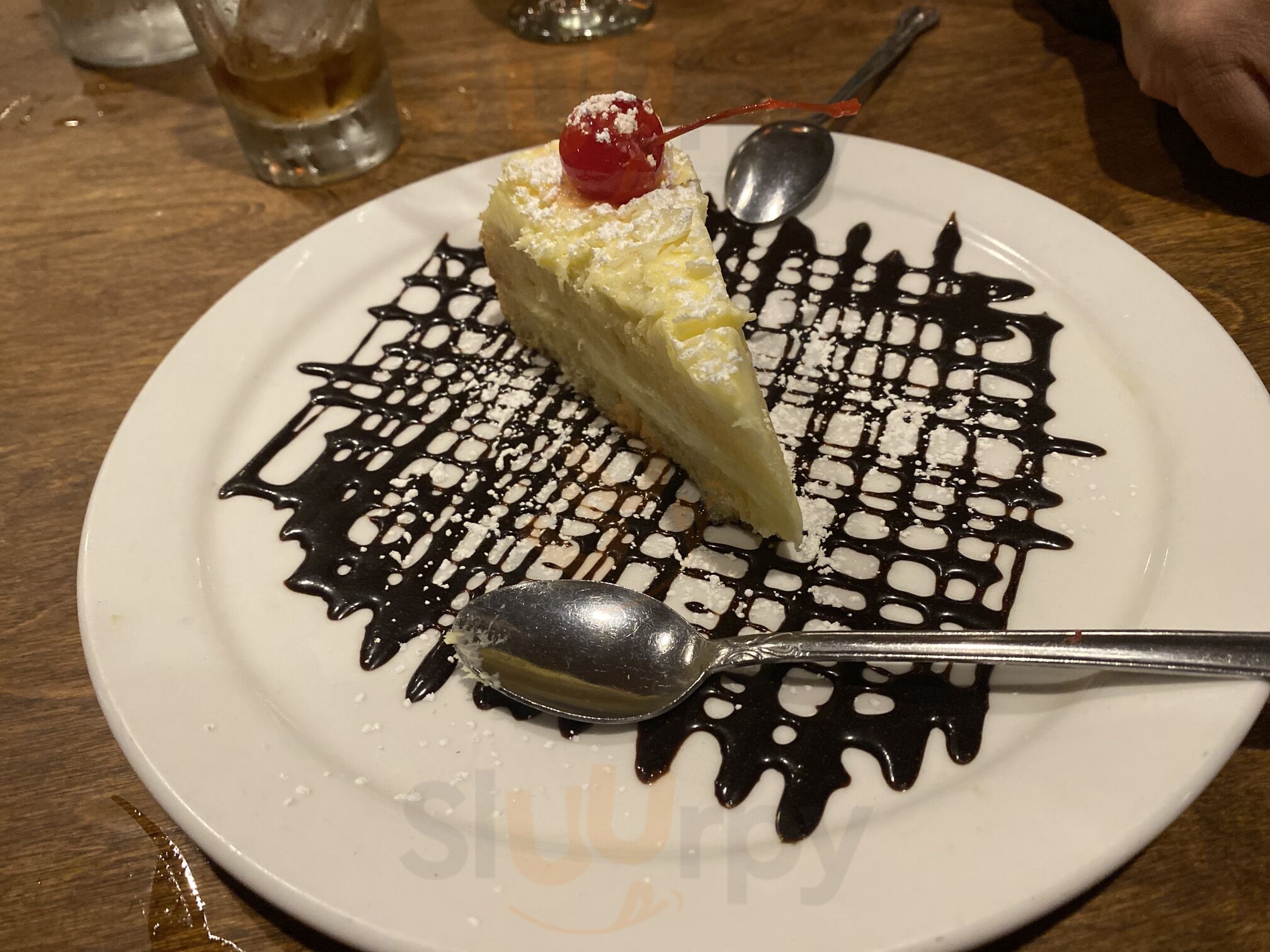 Lighthouse Bar And Grill