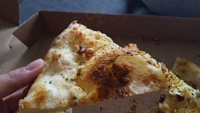 Basil Doc's Pizzeria