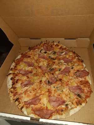 Basil Doc's Pizzeria