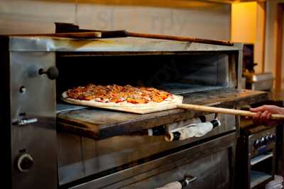 Basil Doc's Pizzeria